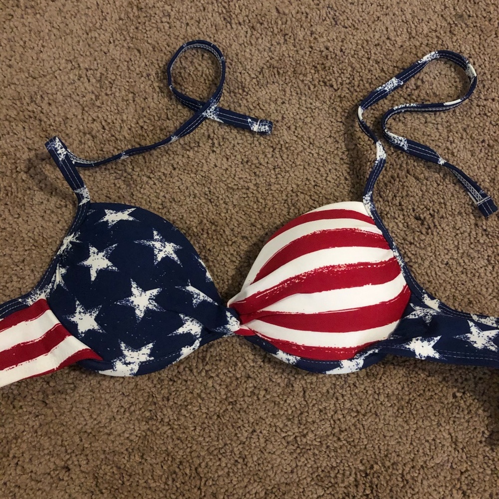 Bikini top